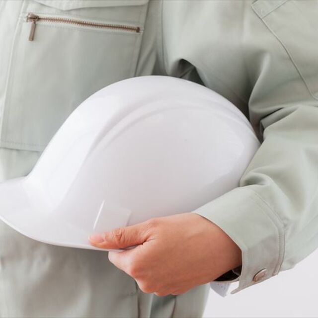 適切な雨どい工事で建物を守ります